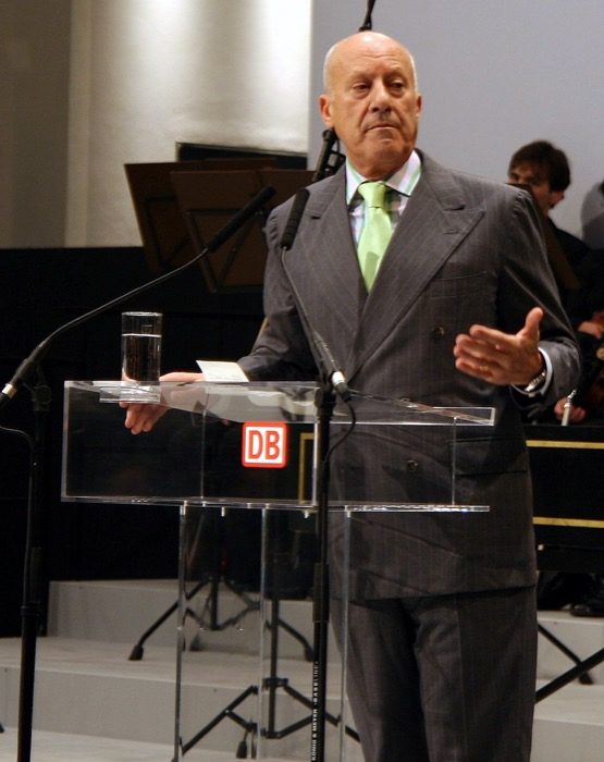 Norman Foster — portrait