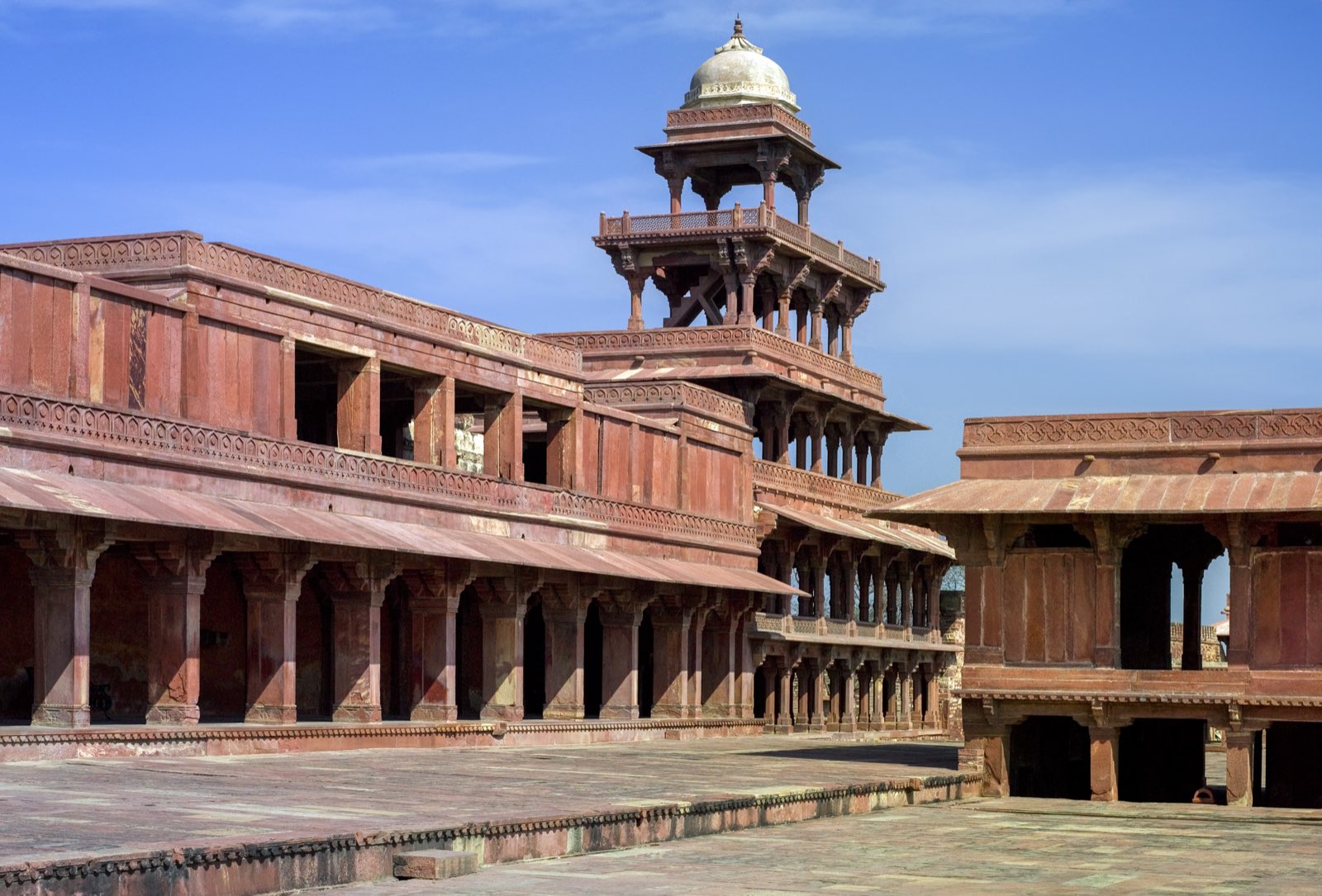 Fatehpur Sikri: The Perfect City That Was Abandoned