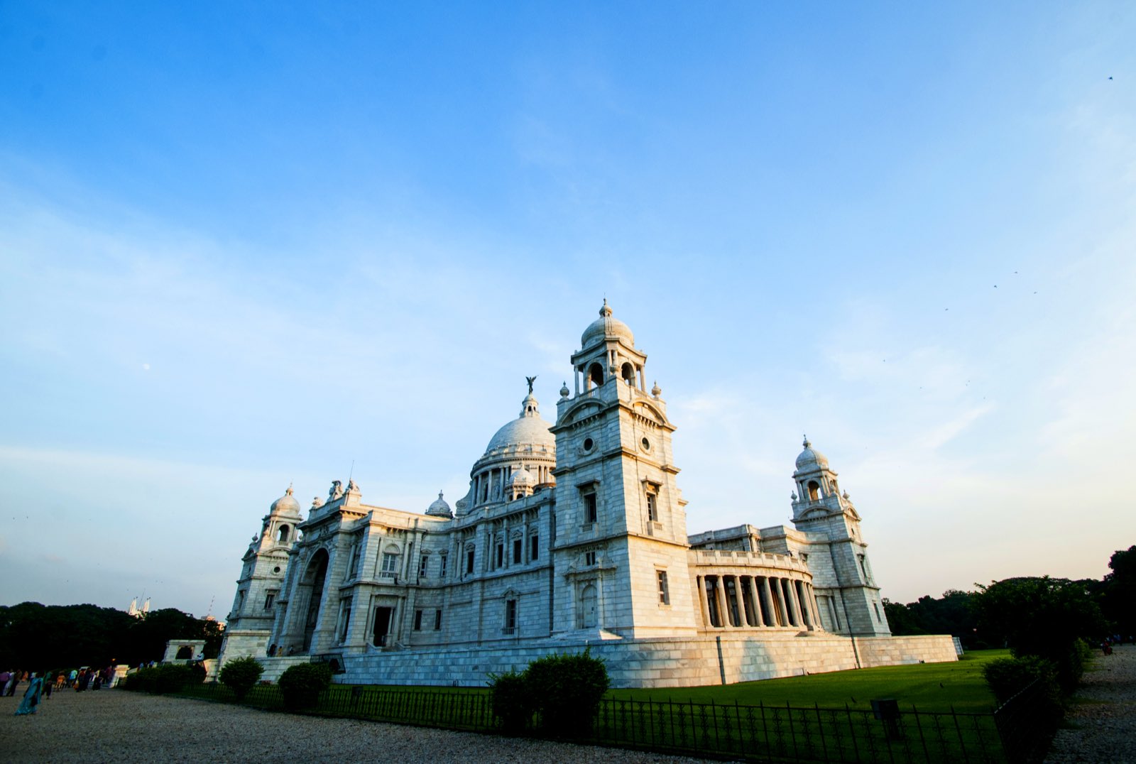 The Victoria Memorial, Kolkata: The Raj Answers the Taj