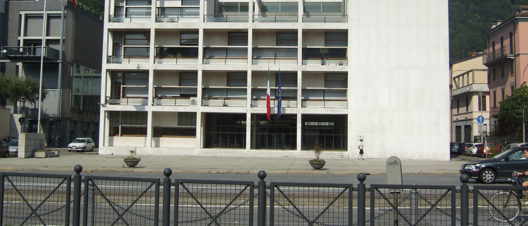 Casa del Fascio — Rationalist clarity — a glass-and-marble cube.