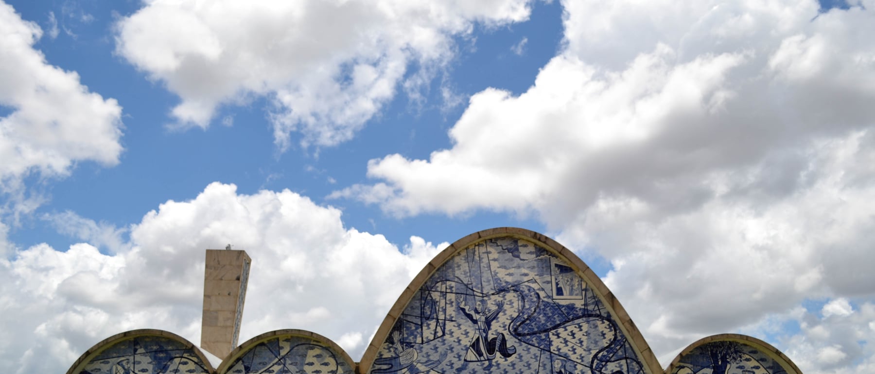 Church of Saint Francis (Pampulha) — Parabolic vaults that freed the concrete curve.