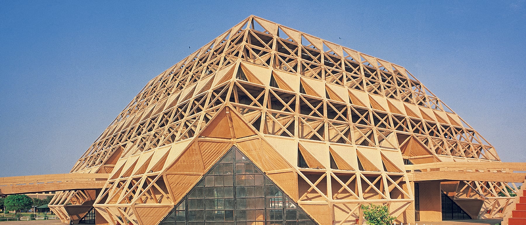 Hall of Nations — A pioneering concrete space-frame (demolished 2017).