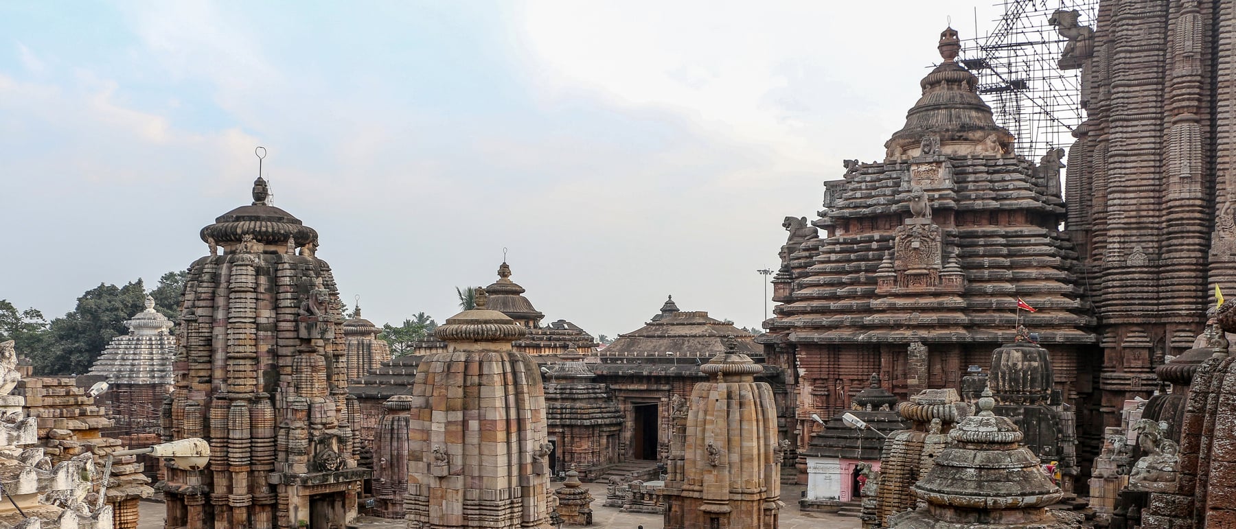 Lingaraja Temple — The mature Kalinga temple form.