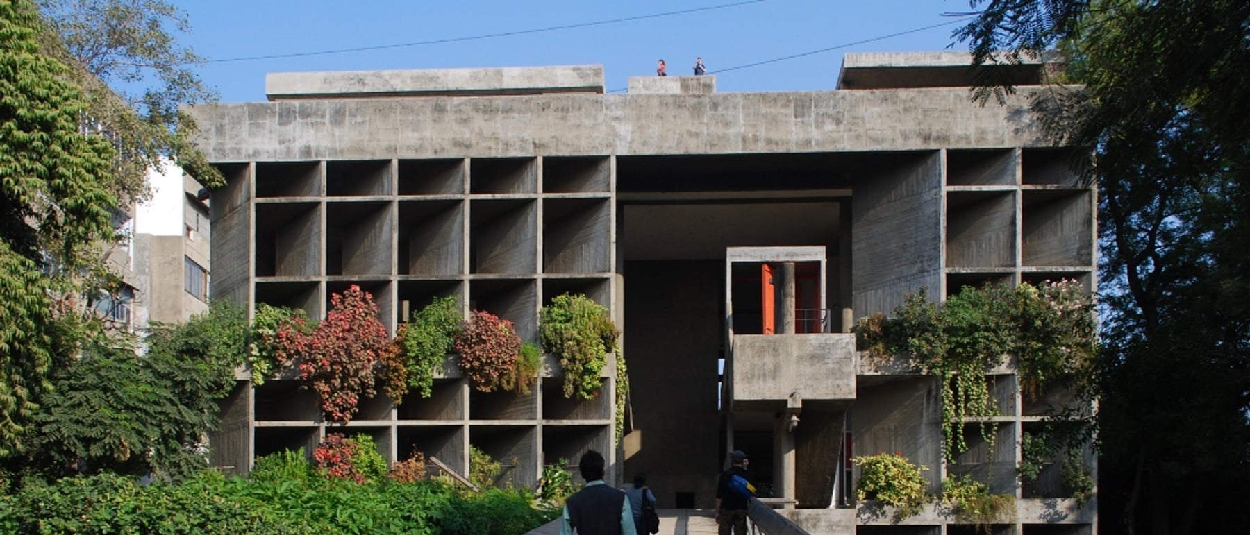 Mill Owners' Association Building — Brise-soleil and ramps tuned to Ahmedabad's heat.