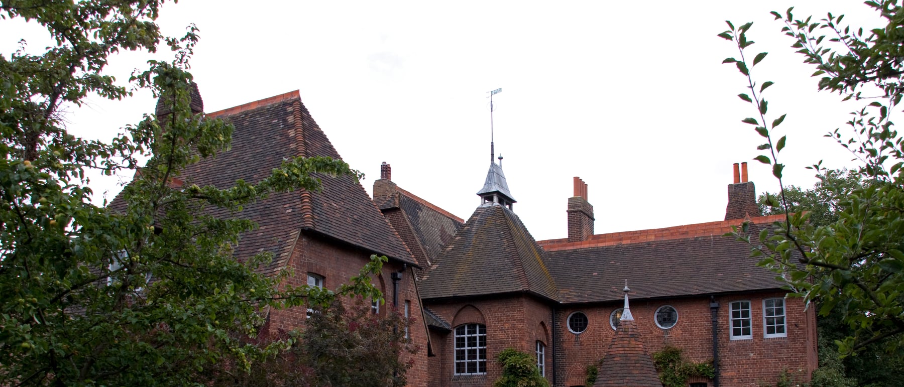 Red House — The Arts & Crafts ideal of honest, hand-made building.