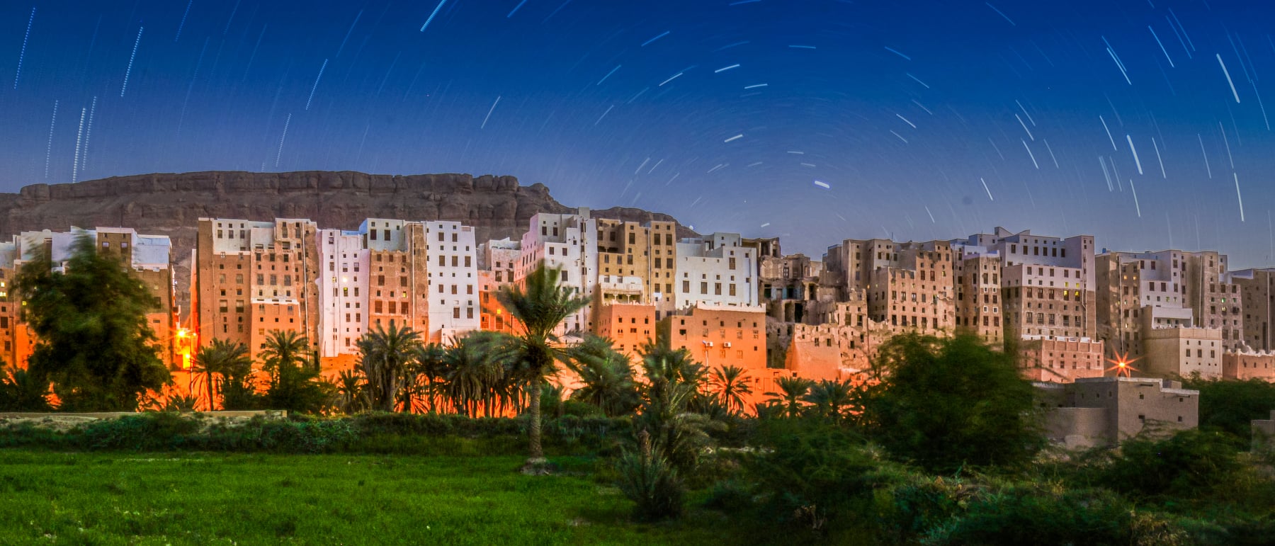 Shibam ('Manhattan of the Desert') — Mud-brick tower houses — the oldest skyscraper city.