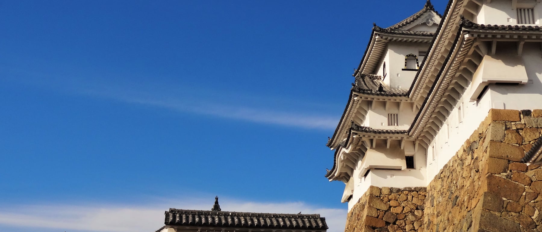 Windsor / Himeji Castle — 'White Heron' castle — the peak of Japanese fortress design.