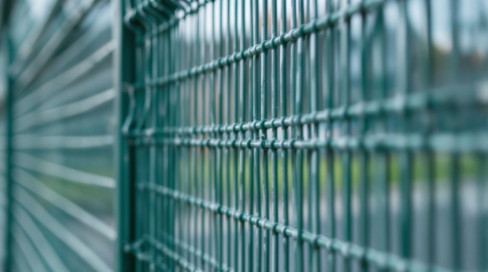 Anti-Climb Fencing in India (2026): 358 Mesh, Palisade & Roller-Barrier Specified