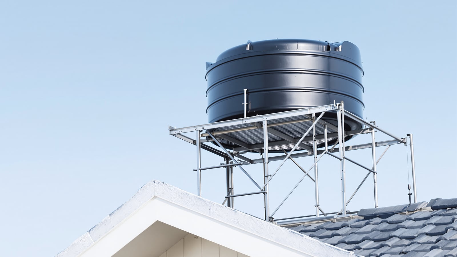 Overhead Water Tank on the Roof (India): Why It's Up There, Sizing, Structural Load, Fittings & Care