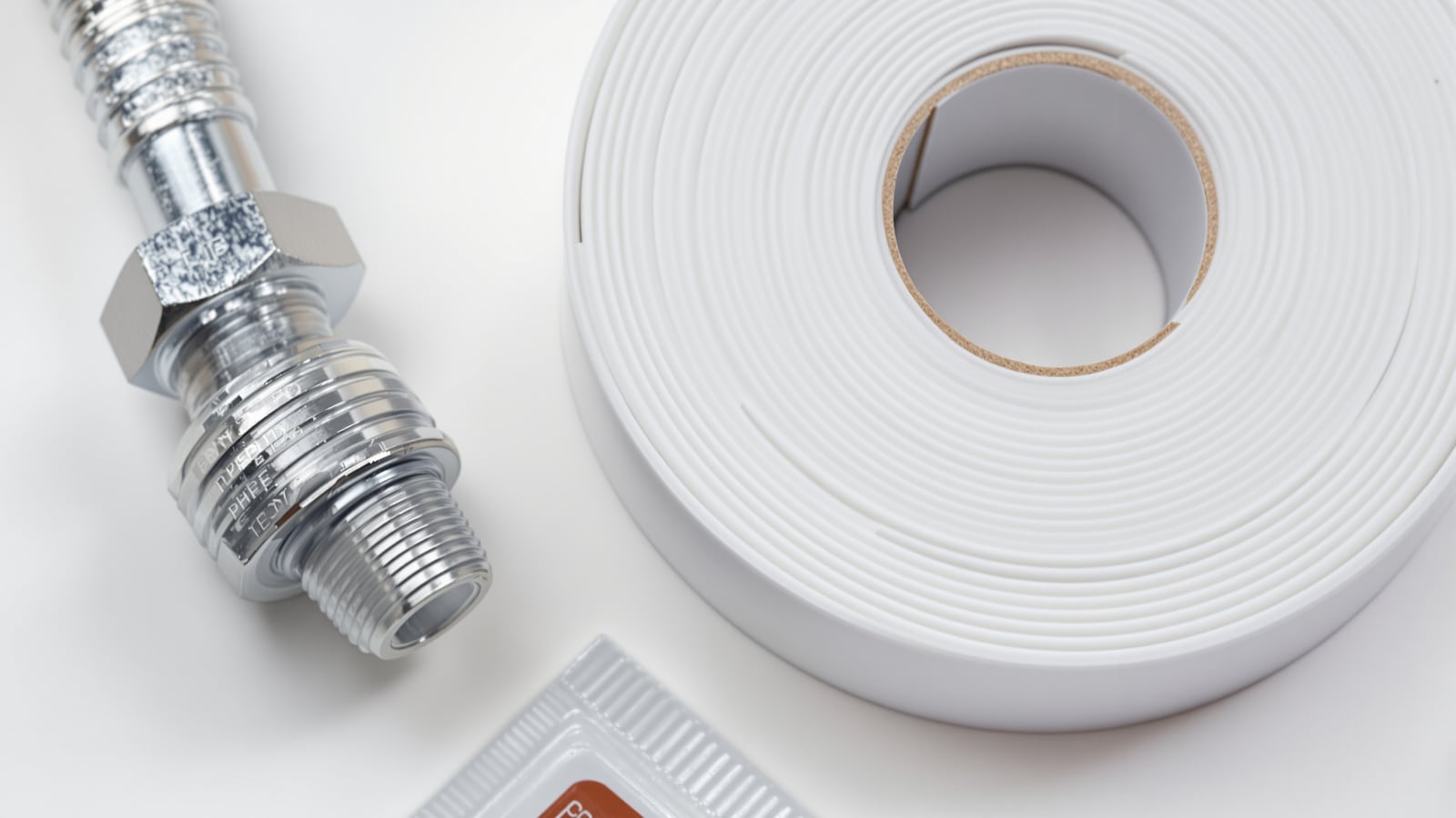 Thread Sealant for Pipes in India: PTFE Tape, Liquid Thread Sealant, Pipe Paste and Hemp Explained