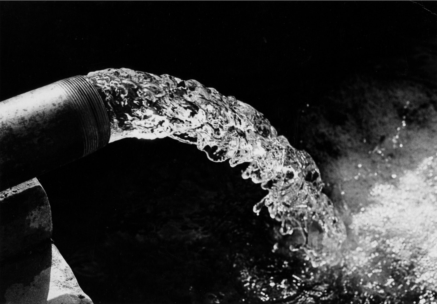 A tube-well / borewell tapping ground water — a steadier but often harder source than surface water.