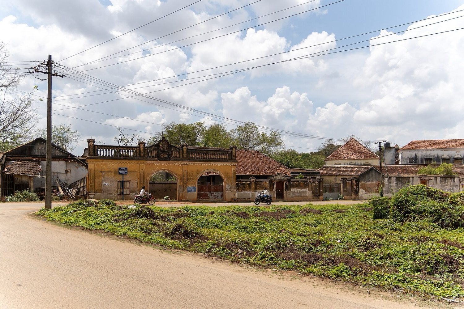 A traditional Indian house — courtyard, verandah and craft to record in measured drawings.