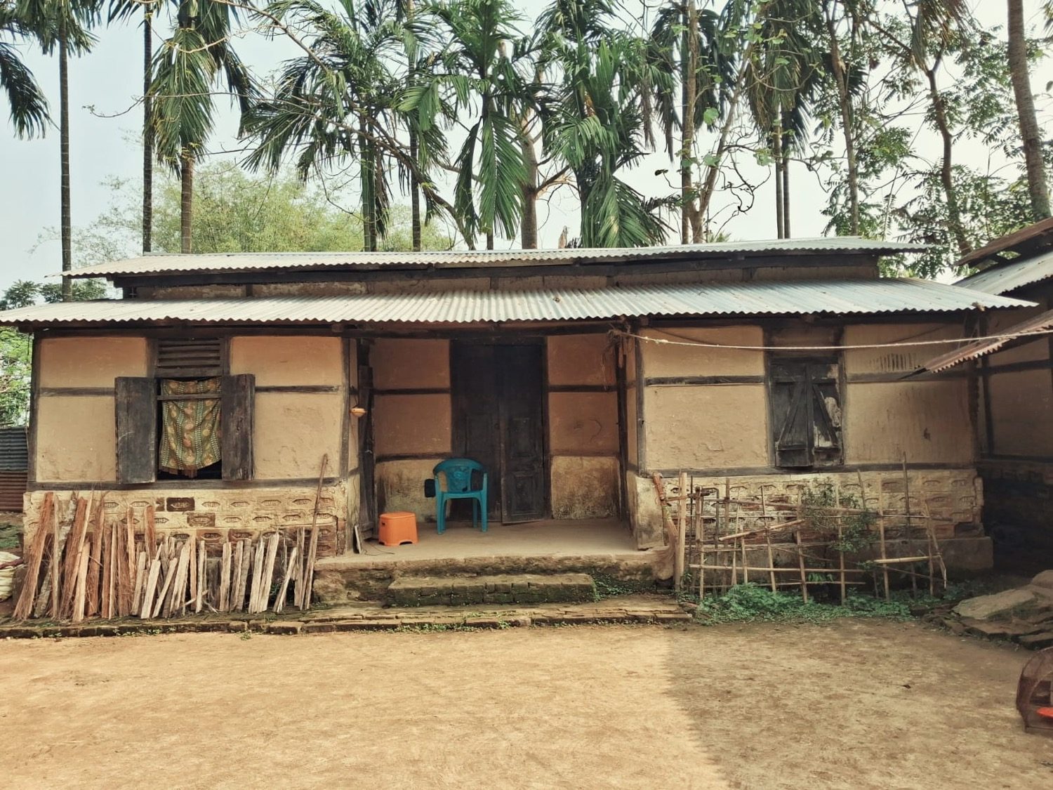 A bamboo house in rural India — a renewable, local, low-carbon material.