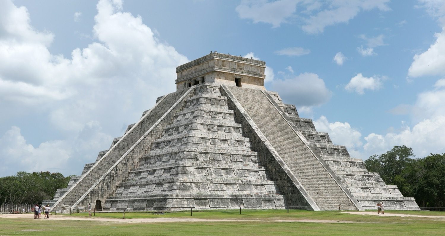 El Castillo (Temple of Kukulcan) at Chichen Itza — the stepped calendar-pyramid whose four stairs of 91 steps and top platform total 365.